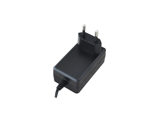 19v Ac Dc Universal Power Adapter 600mA สำหรับเครื่องใช้ภายในบ้านภายใต้การอนุมัติ IEC61558