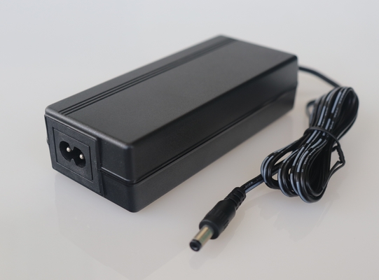 24v 3a แอดป์เตอร์พลังงาน IEC61558 การรับรอง Desktop Switching Power Supply